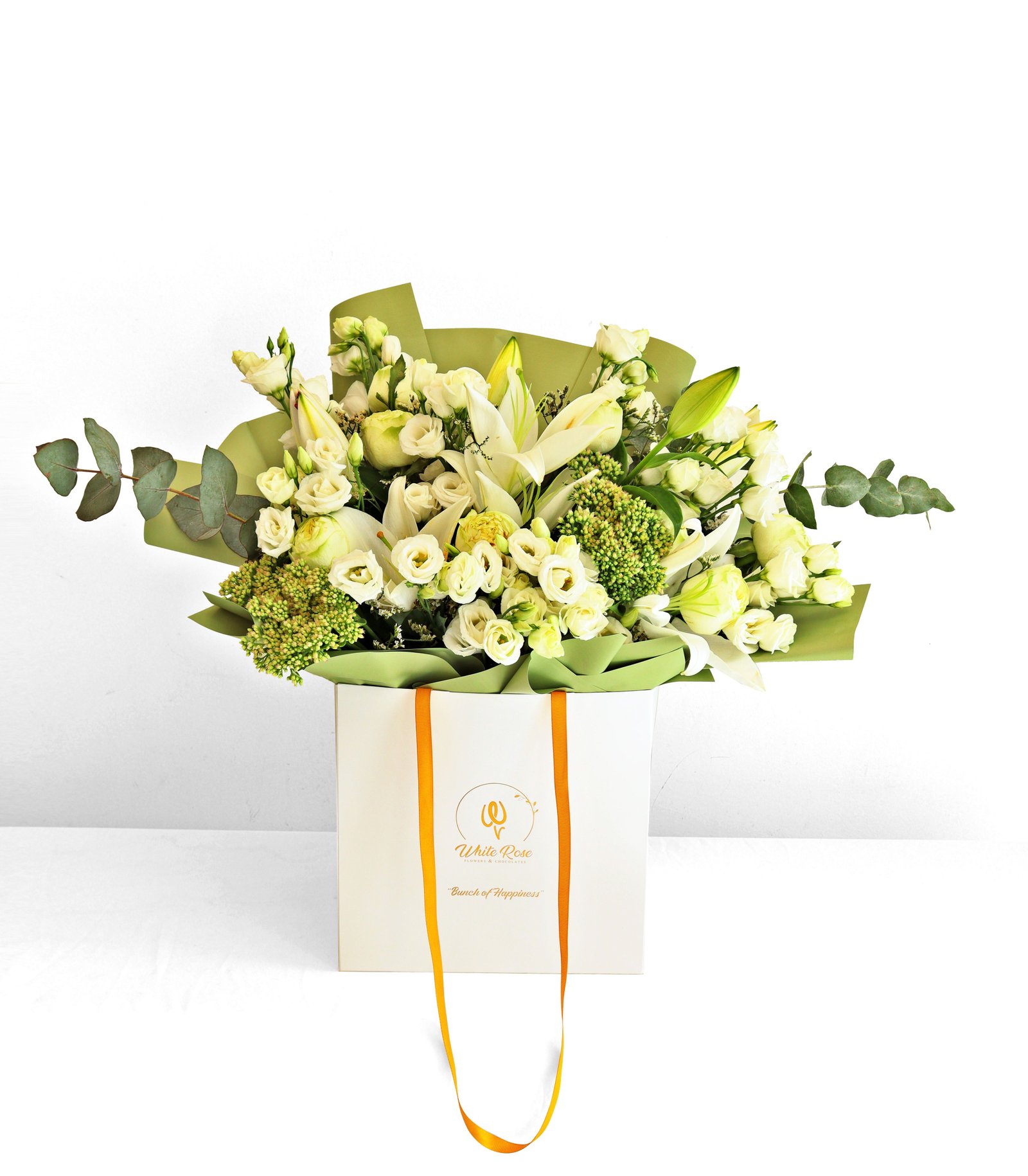 Refreshing Flower Bouquet - Elegant Floral Mix in Stylish Bag