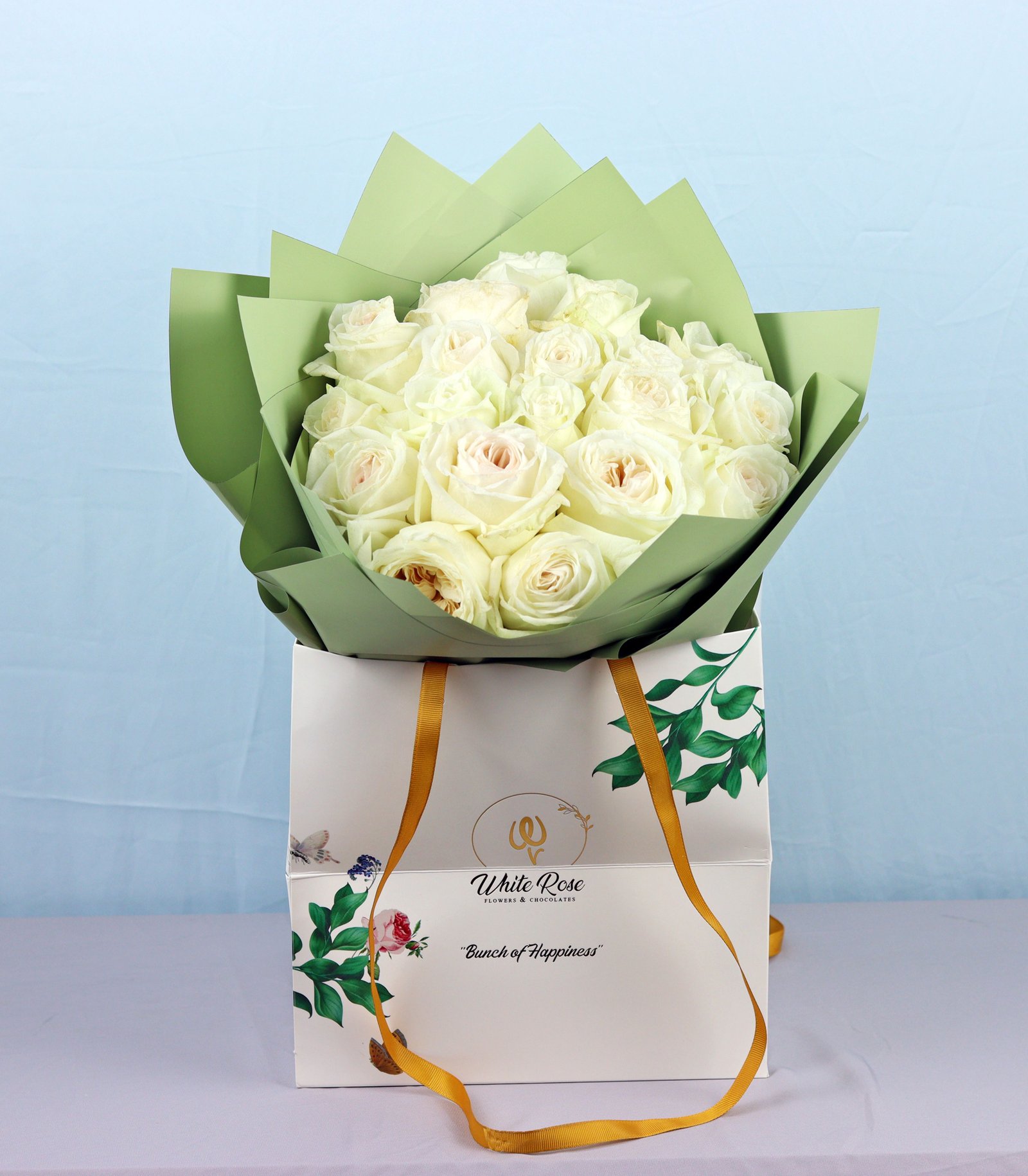 White Ohara Bouquet - 20 Elegant Roses