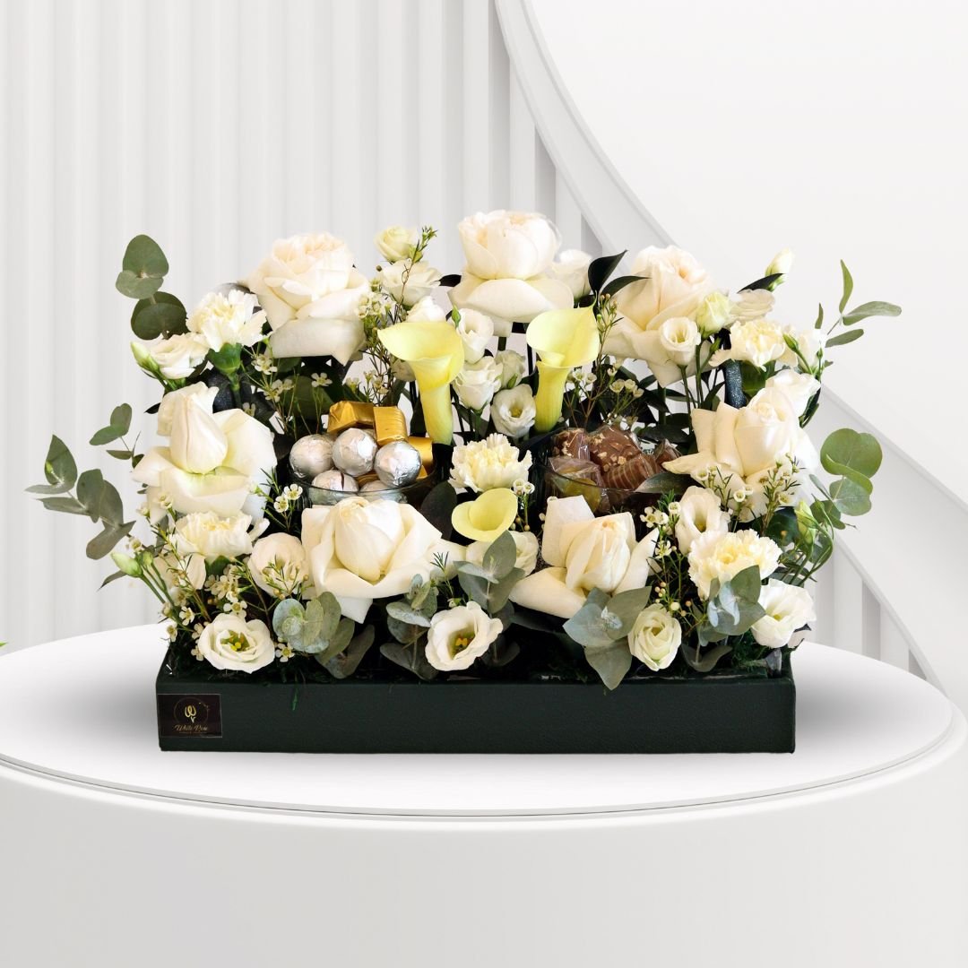 Fantasy Chocolate Flower Tray - Exquisite Flowers and Chocolates Gift