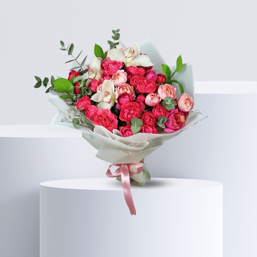 First Impression Flower Bouquet - Captivating Floral Elegance