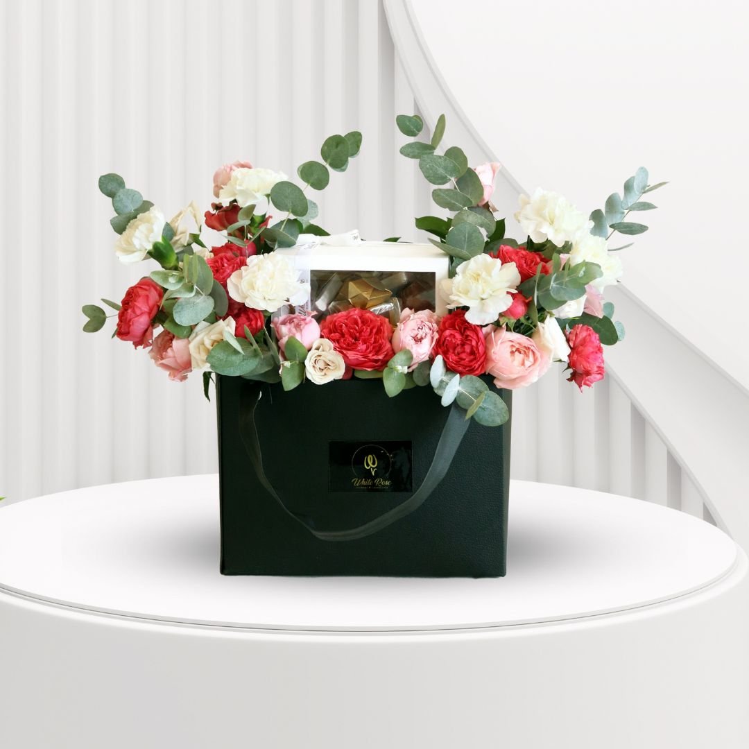 Little Garden Flower Bag - Elegant Floral and Chocolate Gift
