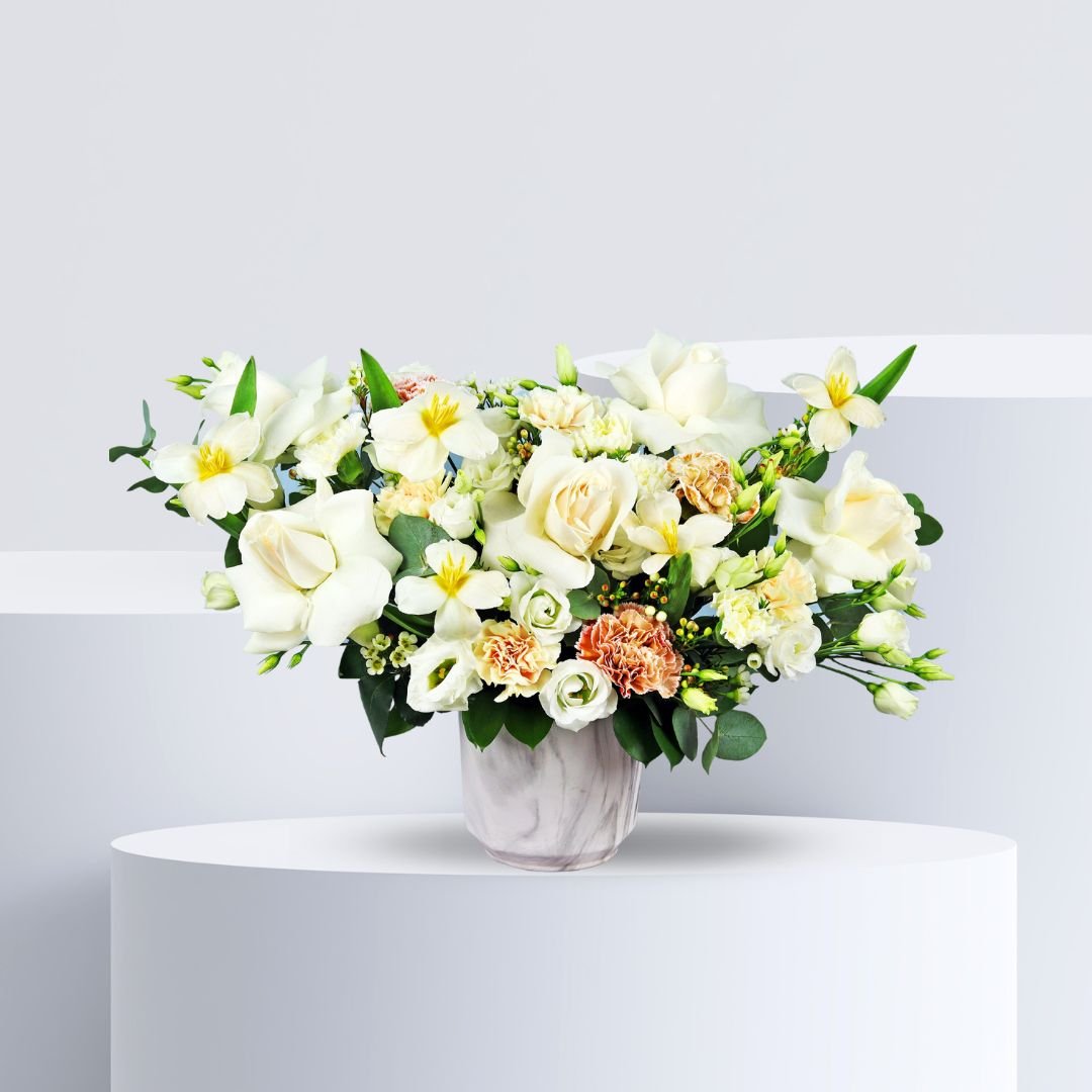 White Floral Marbled Vase - Elegant Flower Arrangement